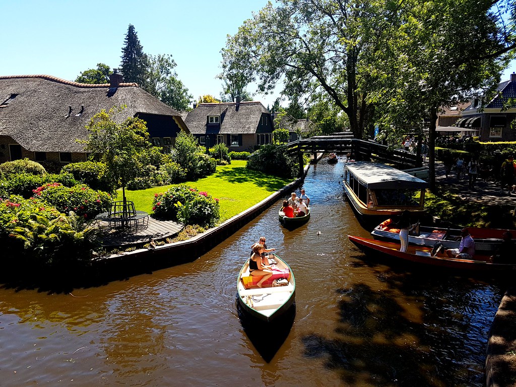 Giethoorn: het Venetië van het Noorden ontdekken