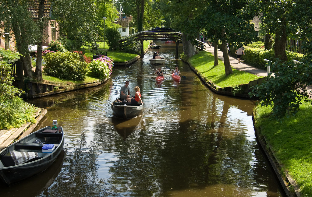 De mooiste bezienswaardigheden in Giethoorn
