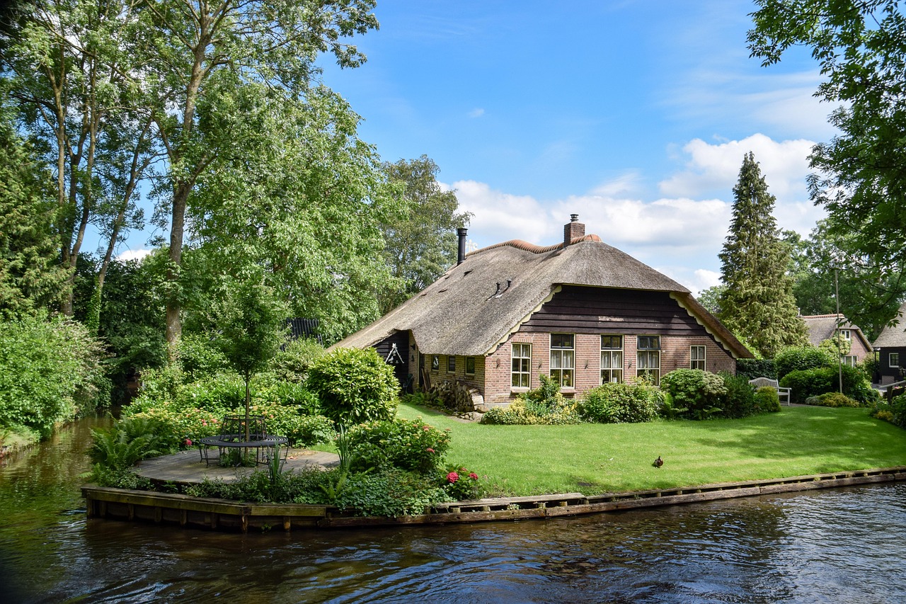 Top 10 bezienswaardigheden in Giethoorn